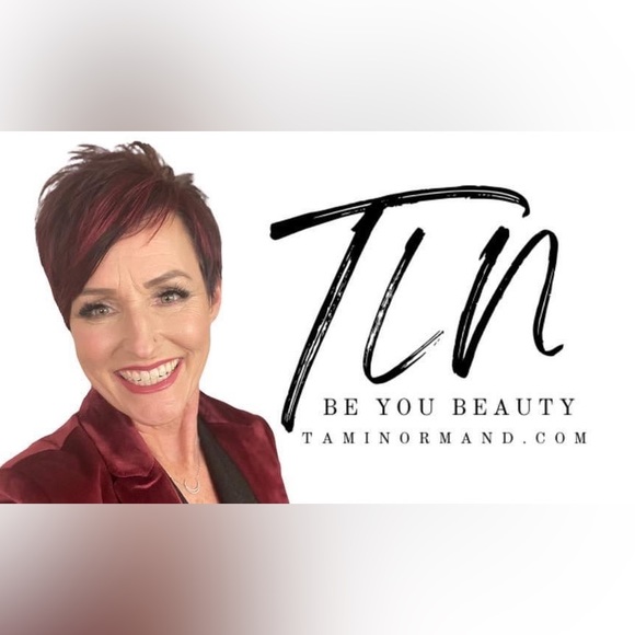 Like this post to be notified of live shows! Many name brand items! #BeYOUtiful - Picture 2 of 2